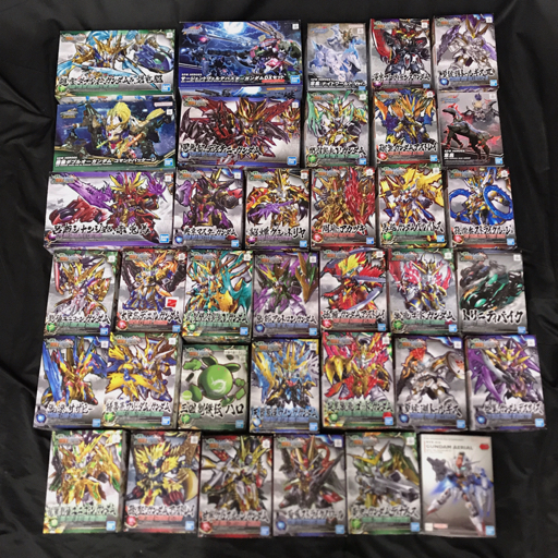 バンダイ 趙雲ダブルオーガンダム＆碧竜駆 : 呂布シナンジュ＆赤兎馬 含む プラモデル 完成品